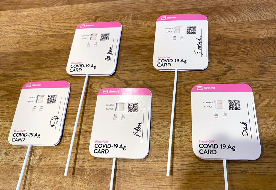 The federal government is restarting its free COVID-19 test program. Each household can receive 4 rapid COVID-19 test kits.