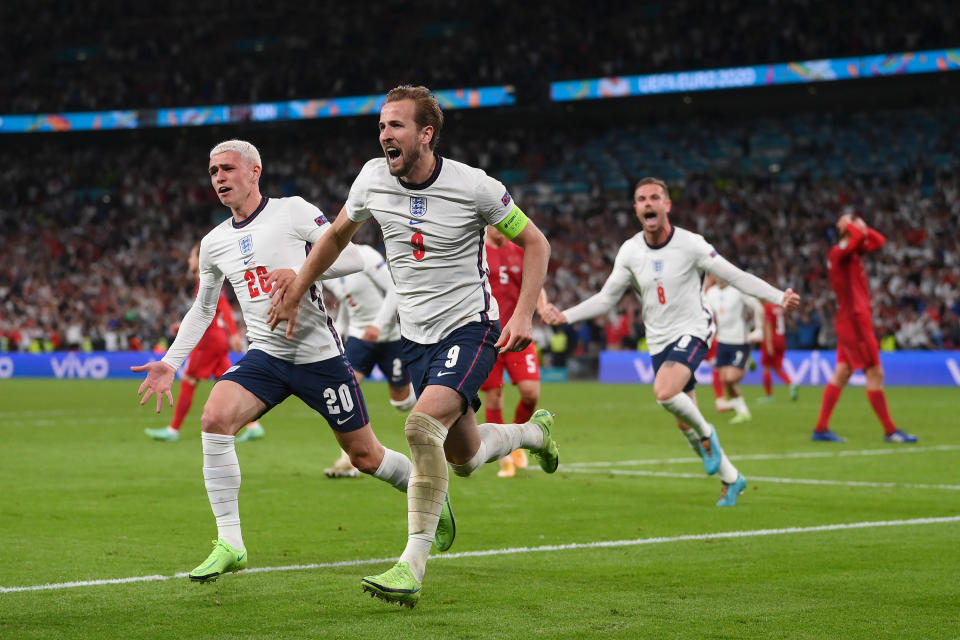 Harry Kane celebrates with England National Team