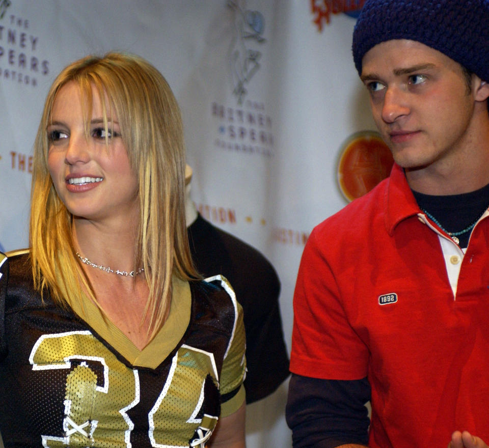 Britney Spears & Justin Timberlake during Super Bowl XXXVI - Britney Spears & Justin Timberlake Host Super Bowl Fundraiser