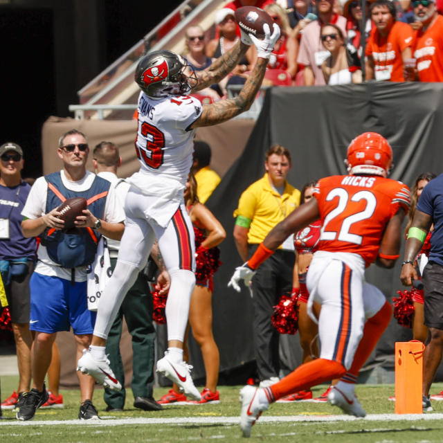 Mike Evans Shoves Marshon Lattimore Leading to HUGE Fight, Bucs vs. Saints