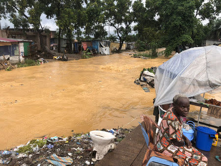 Flooding is seen in Kinshasa, Democratic Republic of Congo December 30, 2018. REUTERS/Giulia Paravicini