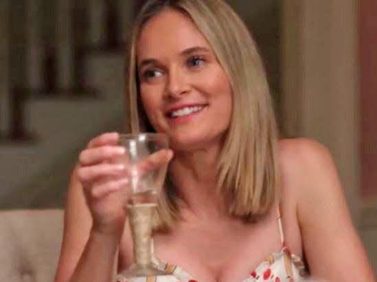 Rachel Blanchard playing susannah on summer i turned pretty series