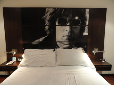 Gigantografía de John Lennon / Foto: Mafe Molinari