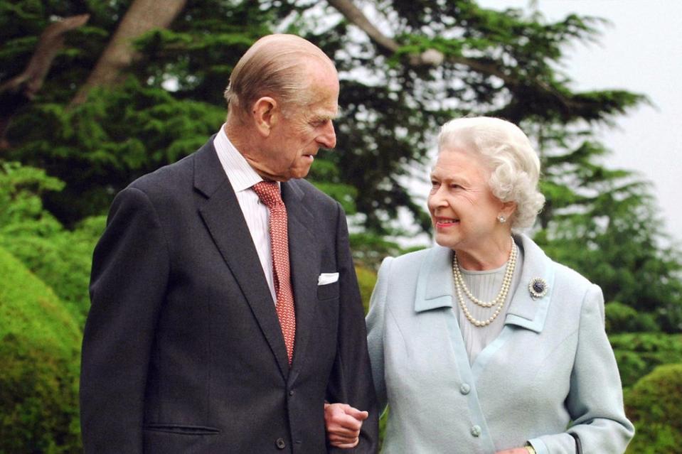 The Queen and the Duke of Edinburgh at Broadlands in 2007 (Fiona Hanson/PA) (PA Archive)