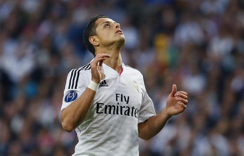 GRA543. MADRID, 22/04/2015.- El delantero mexicano del Real Madrid Javier Hernández &quot;Chicharito&quot; durante el partido de vuelta de cuartos de final de la Liga de Campeones que se disputa esta noche en el estadio Santiago Bernabéu, en Madrid. EFE/ JuanJo Martín