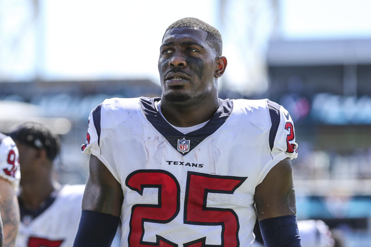 September 12, 2021: Houston Texans defensive back Desmond King (25) leaves  the field after an NFL football game between the Jacksonville Jaguars and the  Houston Texans at NRG Stadium in Houston, TX.