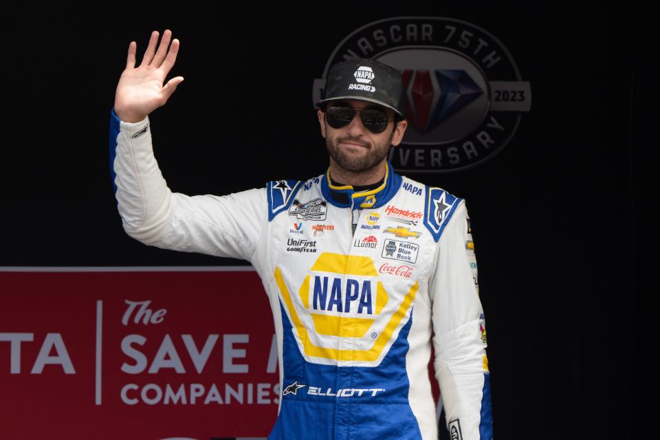 Chase Elliott has intended to race the Slinger Nationals in 2016, during his rookie season in the NASCAR Cup Series, before a last-minute change in plans.