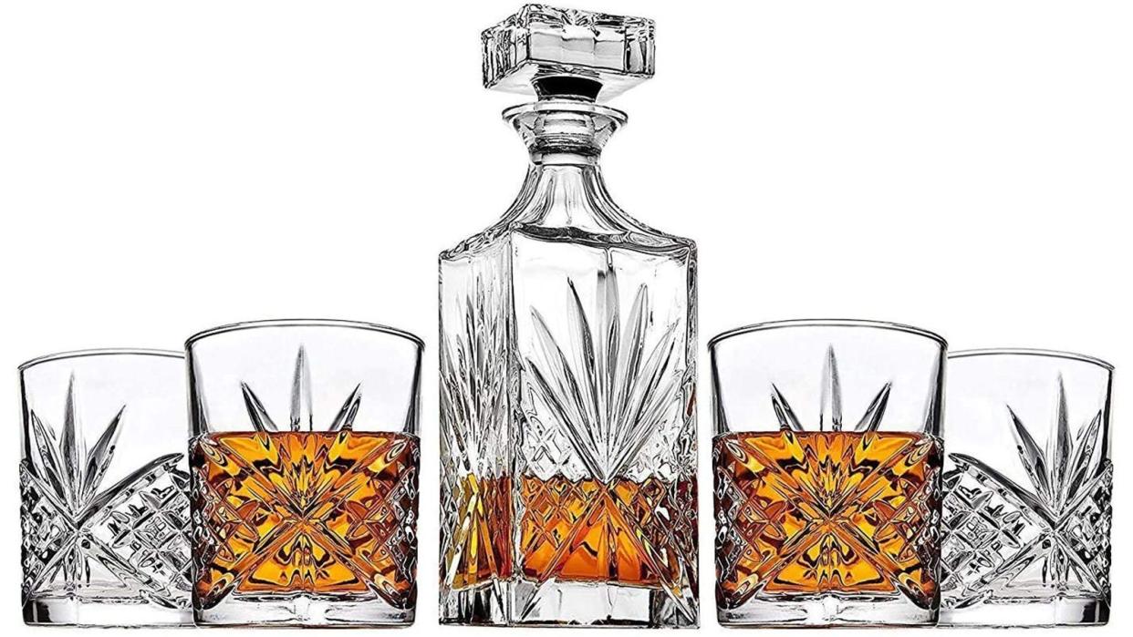 50 best gifts for men 2022: decanter set