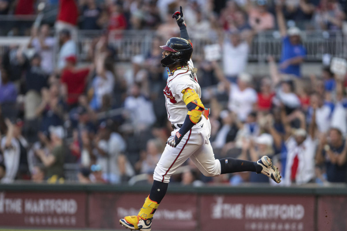 Acuña, Olson Make Pirates Pay in Seventh; Braves Win it 5-2