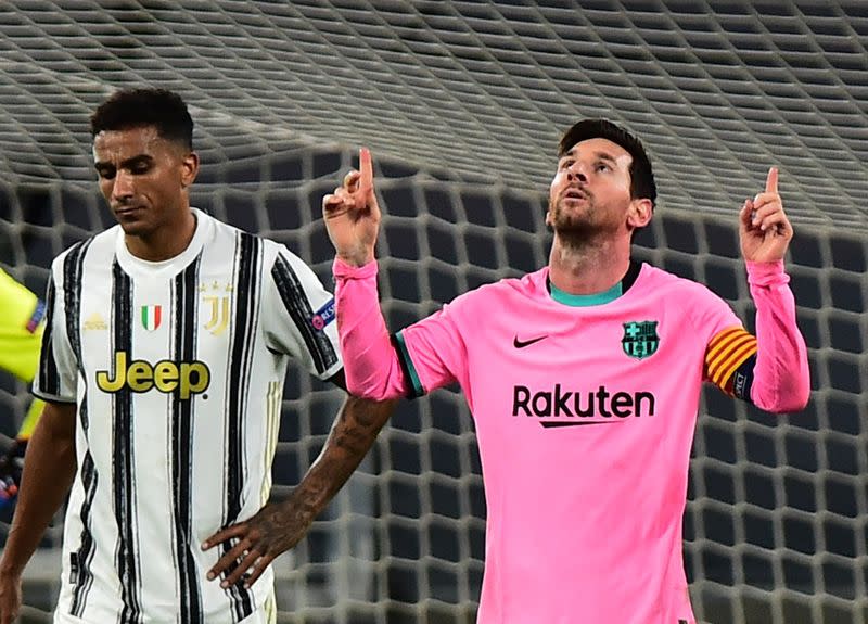 Foto del miércoles del delantero de Barcelona Lionel Messi celebrando tras marcar de penal ante la Juventus