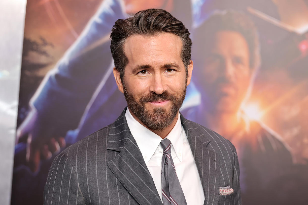 Ryan Reynolds Calls Himself ‘mr Lively When Accepting Emmy As Deadpool 