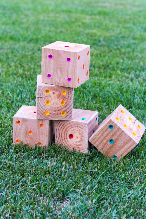 DIY Yard Yahtzee