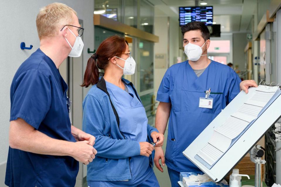 Personal auf der Intensivstation im Klinikum Fürth