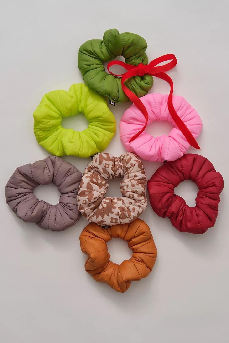 Sports Puffer Scrunchie