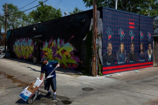 A student activist group helped Renford raise some $12,000 for the mural, painted on donated wall space by local artist Martin Swift