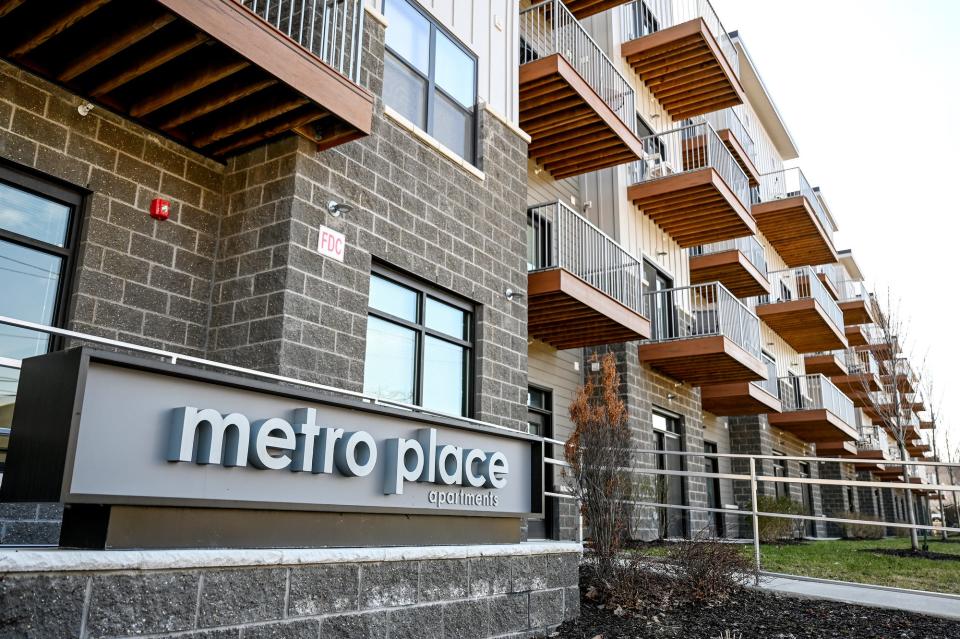 Metro Place Apartments photographed on Tuesday, April 12, 2022, in downtown Lansing.