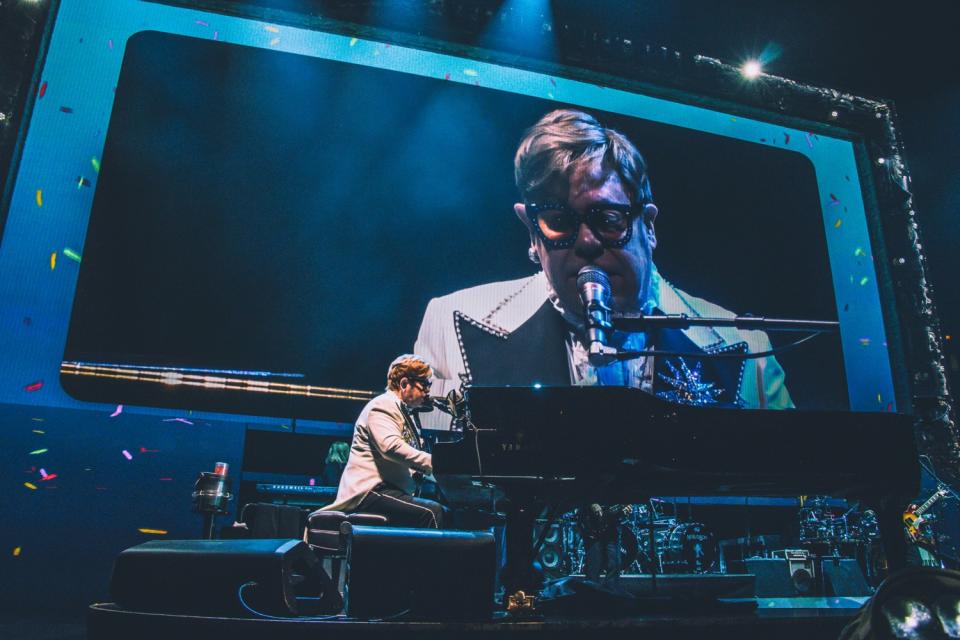 Elton John 45_LIOR PHILLIPS