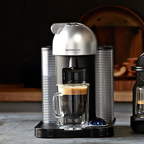 Breville BNV220CRO1BUC1 Vertuo Coffee and Espresso Machine, normal, Chrome (Amazon / Amazon)