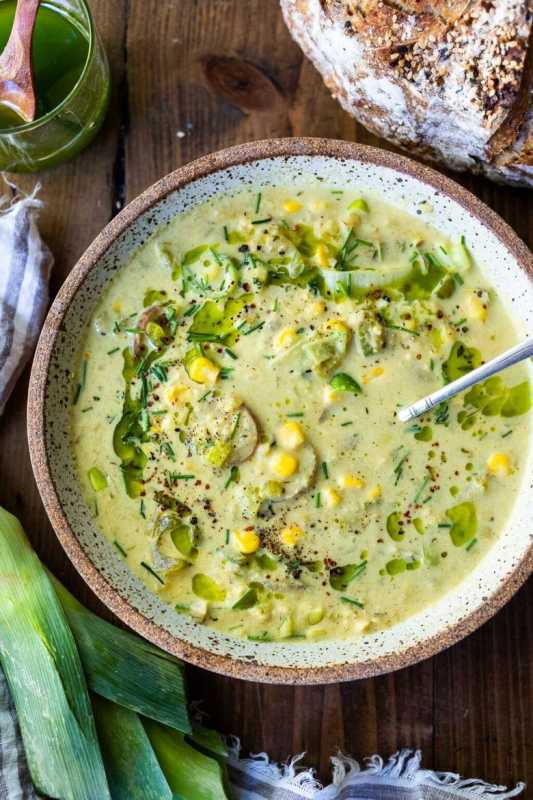 <p>Feasting at Home</p><p>Cozy up with a bowl of coconut corn chowder with leeks—a simple, comforting meal that can be made in under 30 minutes. Vegan and gluten-free!</p><p><strong>Get the recipe: <a href="https://www.feastingathome.com/corn-chowder/" rel="nofollow noopener" target="_blank" data-ylk="slk:Coconut Corn Chowder with Leeks;elm:context_link;itc:0;sec:content-canvas" class="link "><em>Coconut Corn Chowder with Leeks</em></a></strong></p>