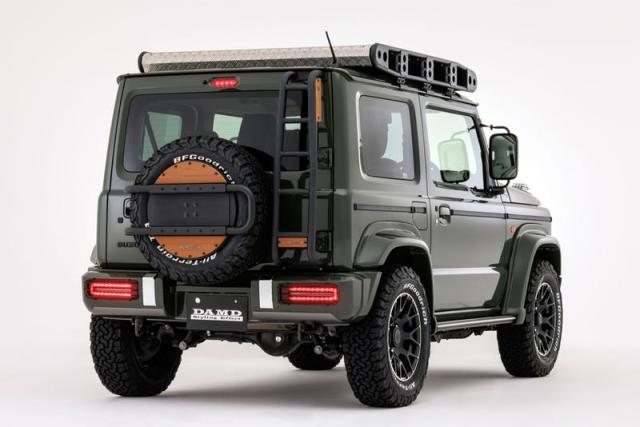 The Suzuki Jimny Does a Great Impression of the Mercedes-Benz G