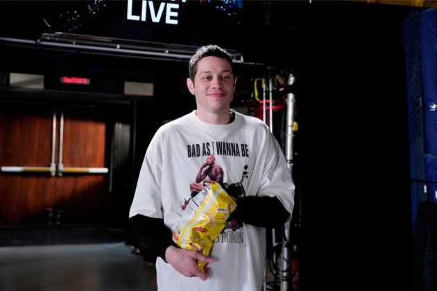 Pete Davidson Fans Are All Making the Same Joke After Seeing His Bedroom