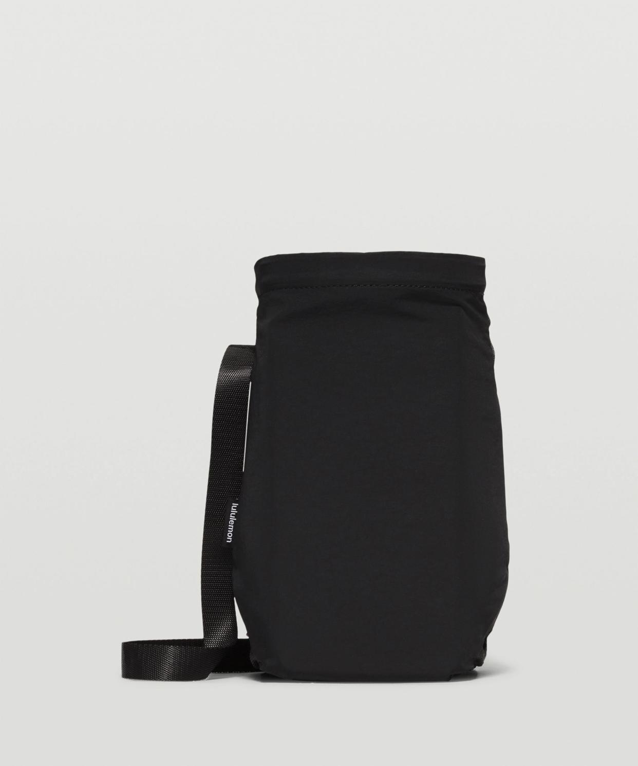 <p><a href="https://go.redirectingat.com?id=74968X1596630&url=https%3A%2F%2Fshop.lululemon.com%2Fp%2Fwater-bottles%2FWaterbottle-Crossbody%2F_%2Fprod10520269&sref=https%3A%2F%2F" rel="nofollow noopener" target="_blank" data-ylk="slk:Shop Now;elm:context_link;itc:0;sec:content-canvas" class="link rapid-noclick-resp">Shop Now</a></p><p>Waterbottle Crossbody</p><p>lululemon.com</p><p>$38.00</p>