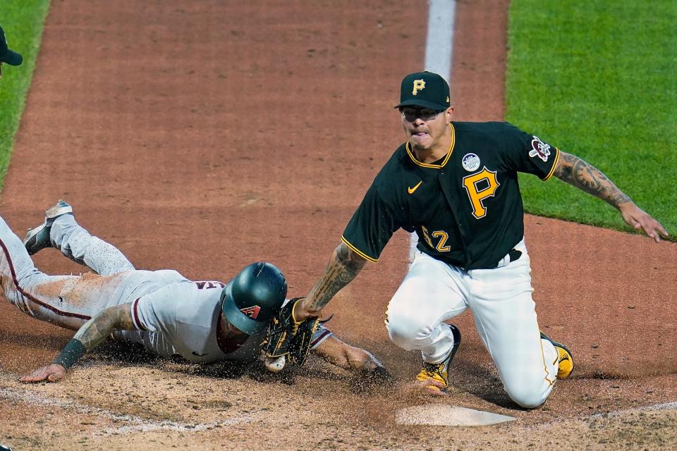 Sinton graduate Anthony Banda has signed with the Mariners organization and has been assigned to Triple-A Tacoma.