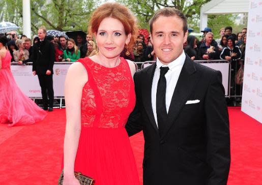 Eastern Daily Press: Fiz Dobbs actress Jennie McAlpine is temporarily leaving Coronation Street on maternity leave, pictured with Tyrone Dobbs actor Alan Halsall Picture: PA