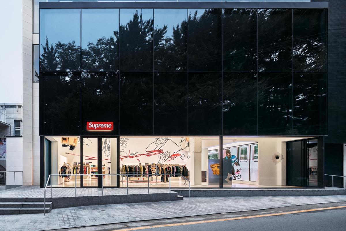 Louis Vuitton X Supreme: Seoul Street Style