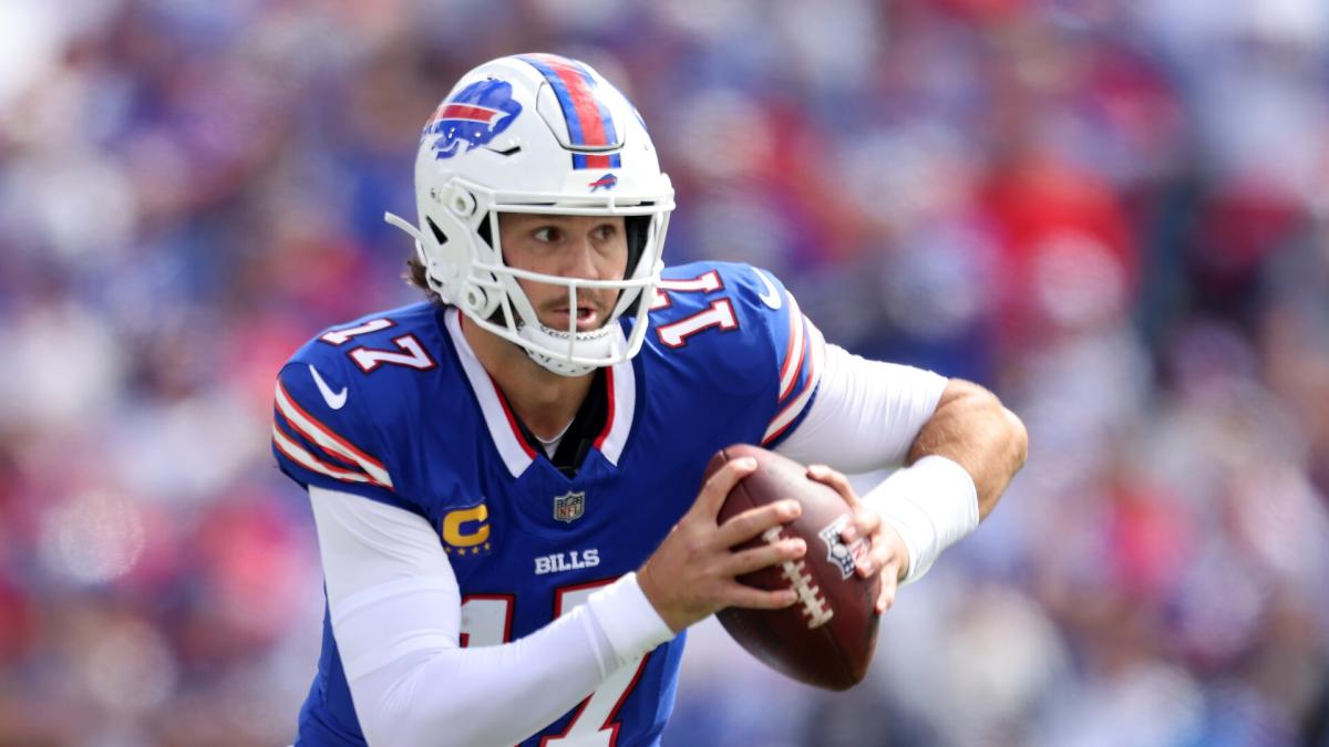 Josh Allen has a glove on his non-injured left hand