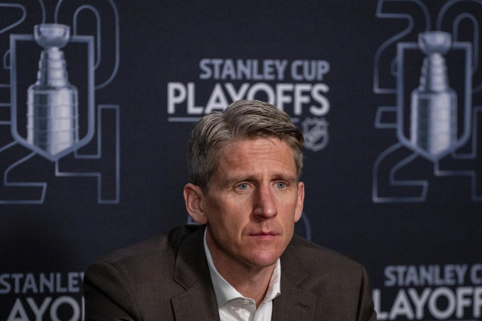 Edmonton Oilers coach Kris Knoblauch speaks during a news conference after Game 5 of the team's NHL hockey Stanley Cup second-round playoff series against the Vancouver Canucks on Thursday, May 16, 2024, in Vancouver, British Columbia. (Ethan Carins/The Canadian Press via AP)