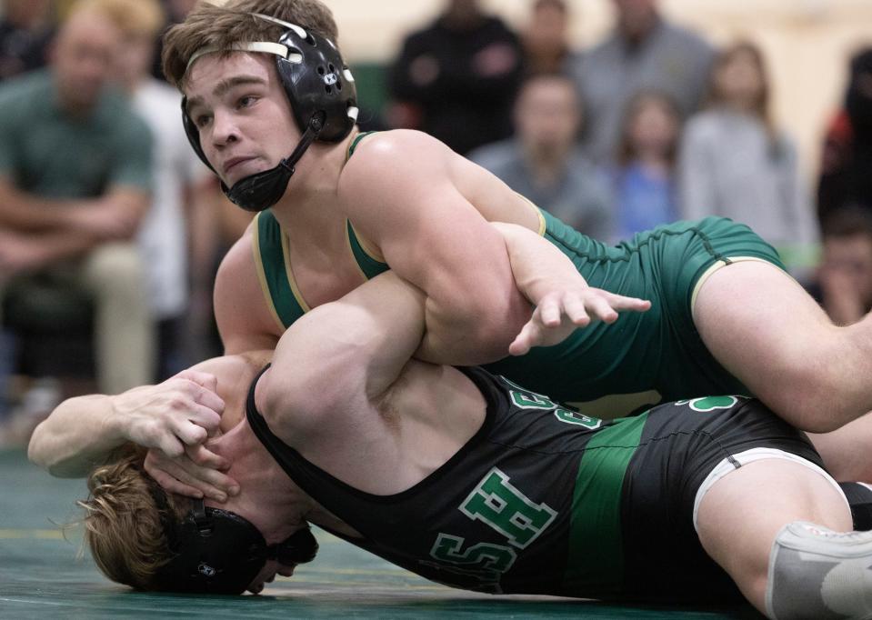 Brick Memorial's Anthony Santaniello (top) defeated Camden Catholic's Wayne Rold by technical fall in the Mustang Classic 138-pound final Wednesday.