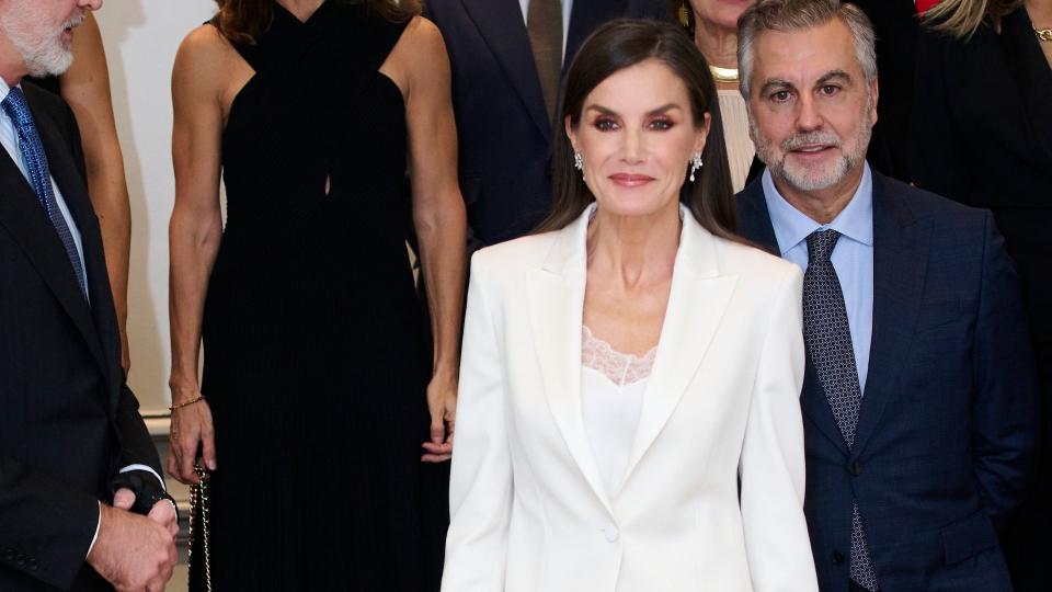 MADRID, SPAIN - NOVEMBER 27: Queen Letizia of Spain attends the 40th "Francisco Cerecedo" Journalism Awards on November 27, 2023 in Madrid, Spain. (Photo by Carlos Alvarez/Getty Images)