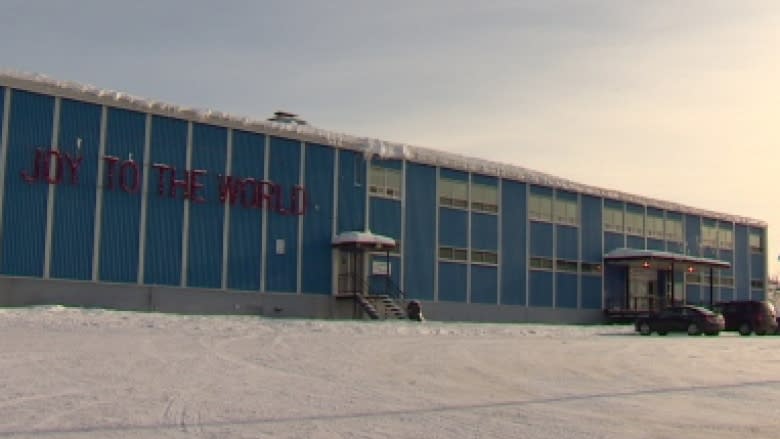 Clock ticking on Wabush recreation centre as towns debate who pays