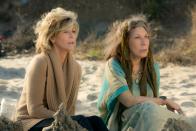 Diese Serien-Highlights erwarten Sie im Sommer: In "Grace and Frankie" mimen Jane Fonda und Lily Tomlin zwei verfeindete Ehefrauen, die plötzlich erfahren, dass sich ihre Männer ineinander verliebt haben und sogar die Heirat planen. Netflix zeigt die Comedy ab dem 8. Mai.