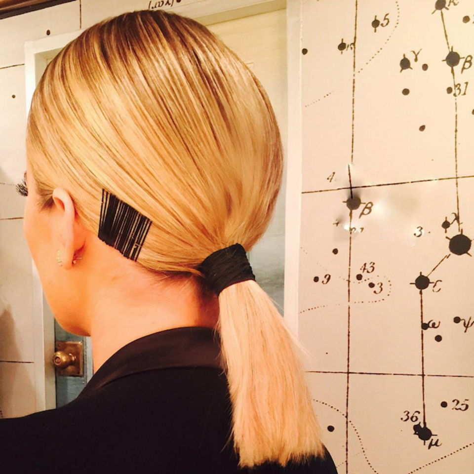 Khloe Kardashian's Bobby Pin Accents