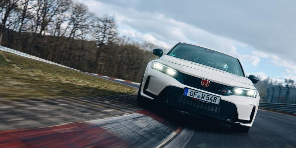 2023 honda civic type r at nurburgring