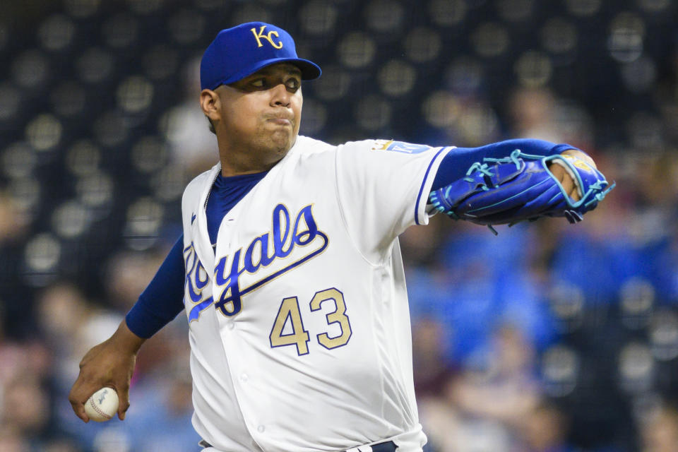 Kansas City Royals starting pitcher Carlos Hernandez throws to a Chicago White Sox batter during the first inning of a baseball game, Friday, Sept. 3, 2021, in Kansas City, Mo. (AP Photo/Reed Hoffmann)