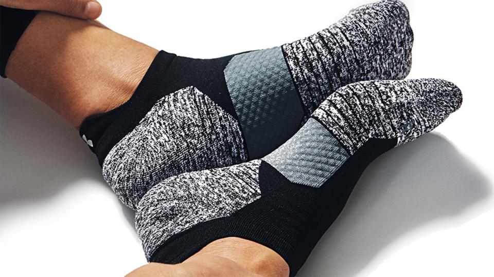 15 products to make training for a race easier: Running socks