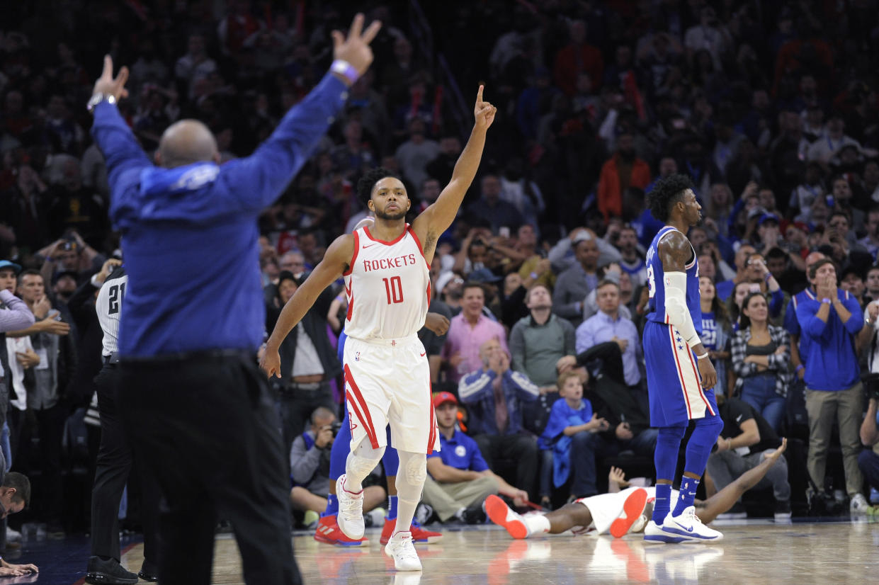 Eric Gordon celebrates. You can do that when you win. (AP)