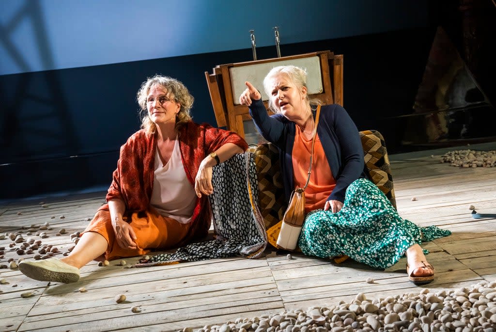 Penny Downie (Esther) and Sylvestra Le Touzel (Dolly) (©Tristram Kenton)