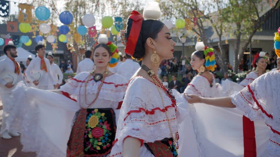 Seaport Village’s Cinco de Mayo celebration returns to the waterfront on Sunday, May 5th from 1 to 5 p.m. (Ballet Folklorico Ti-Pai)