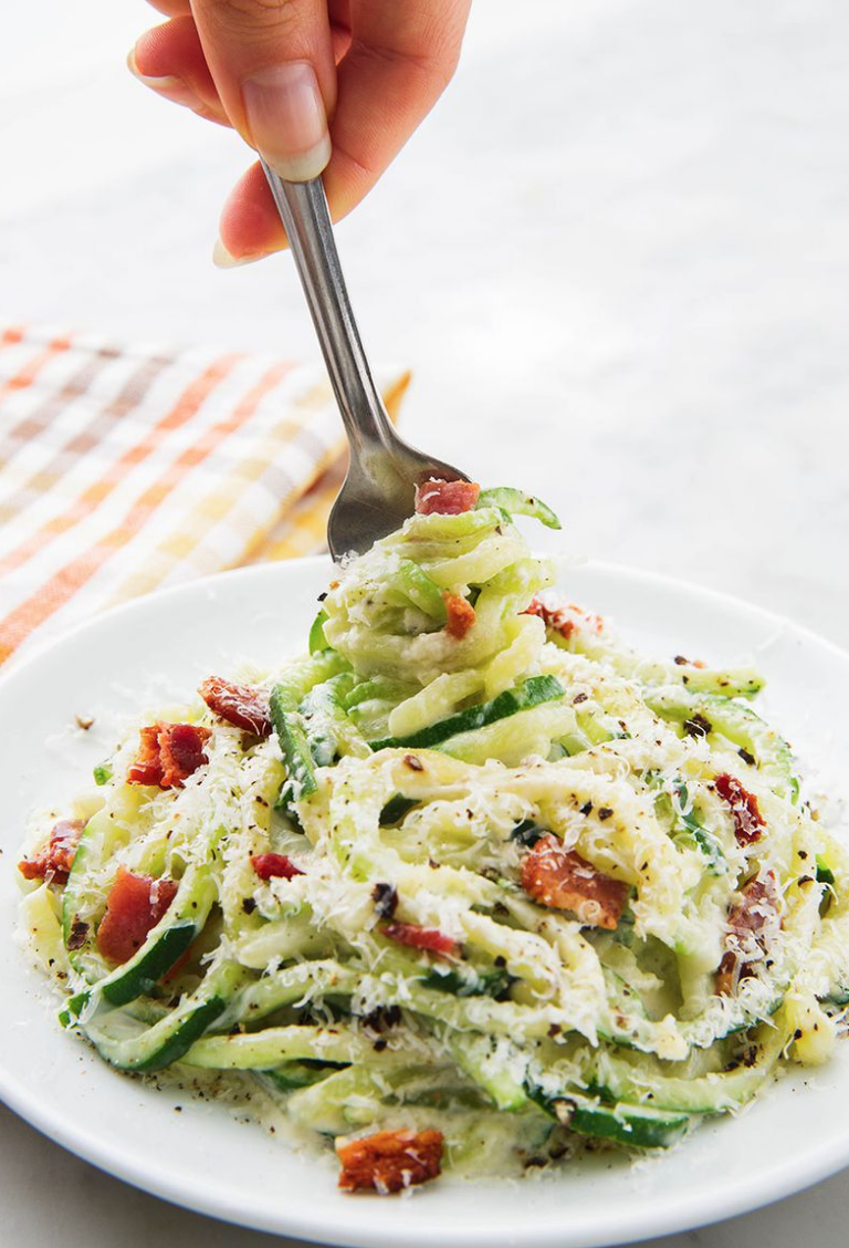 Zoodle Alfredo With Bacon