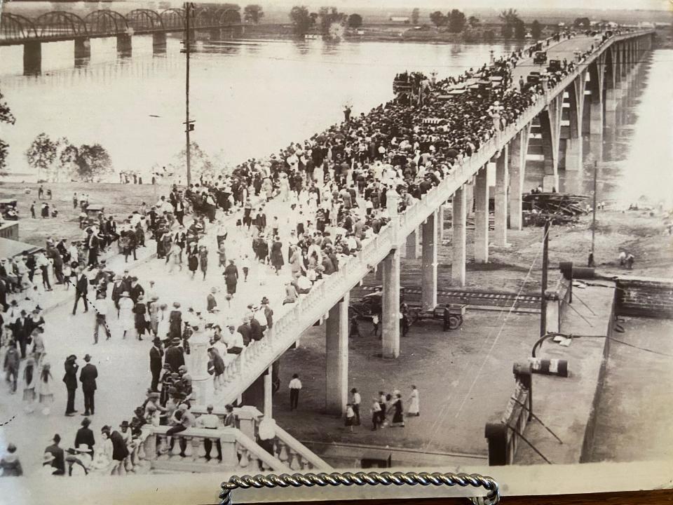 Original photo of the opening of The "Million Dollar Free Bridge" in 1922.