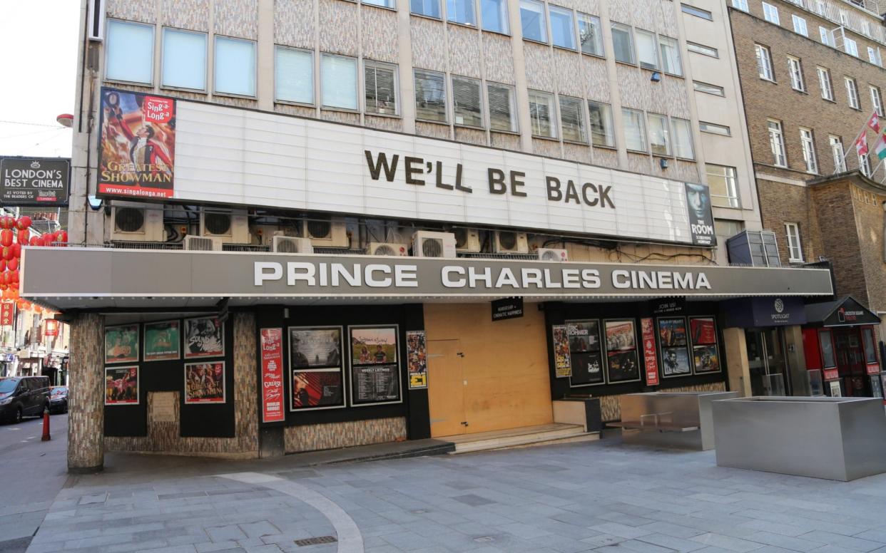 Britain's independent cinemas were forced to close during the lockdown, and now fear for their futures again - Anadolu