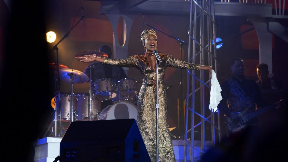 Ackie as Houston, performing in South Africa<span class="copyright">Courtesy of Tristar Pictures</span>