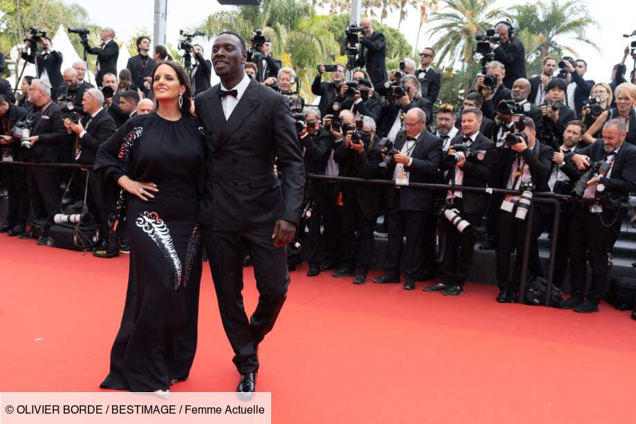 Festival de Cannes 2022 : Omar Sy et sa femme Hélène complices et glamour  sur le tapis rouge - PHOTOS