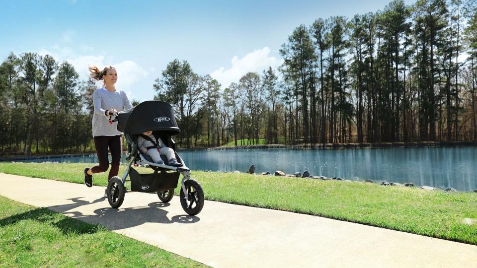 Best gifts for runners: BOB Rambler Stroller