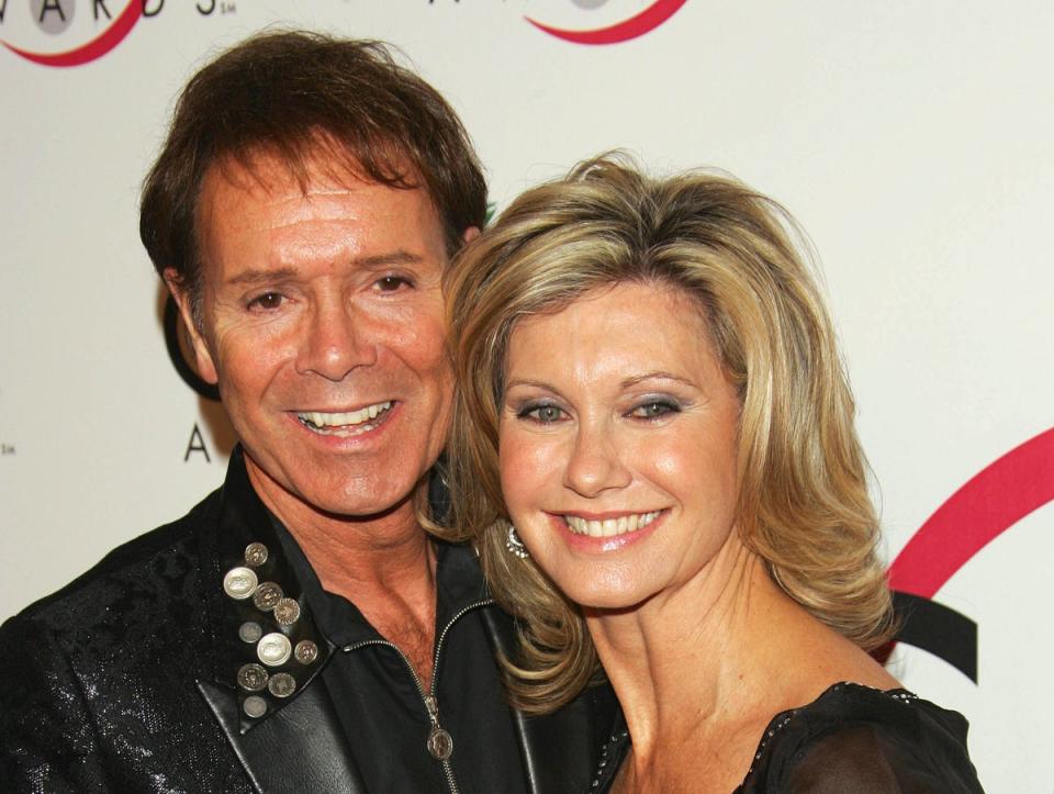 Cliff Richard and Olivia Newton-John (Getty Images)