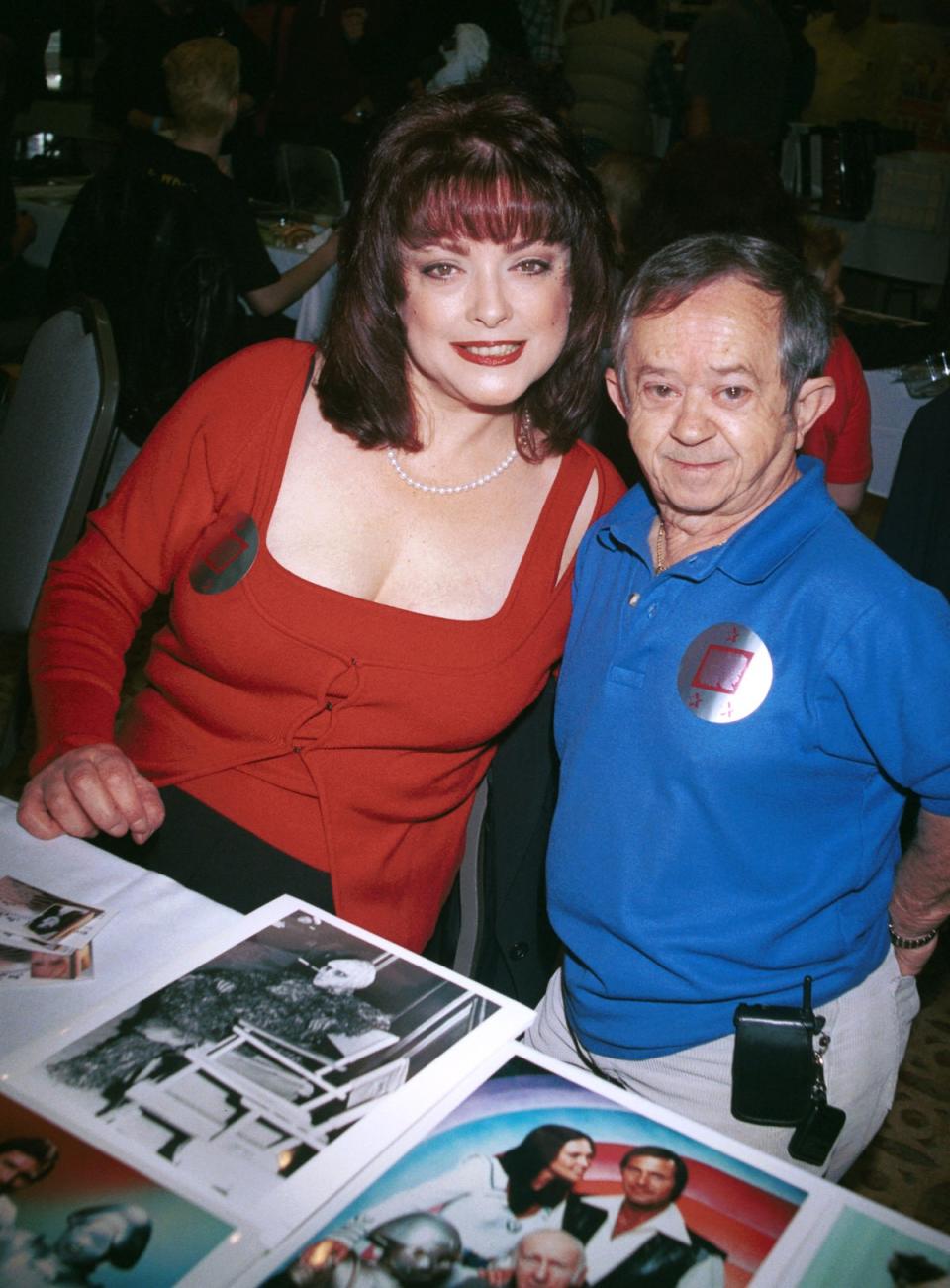 Loring pictured with Felix Silla, who played Cousin It in 2001 (Getty Images)